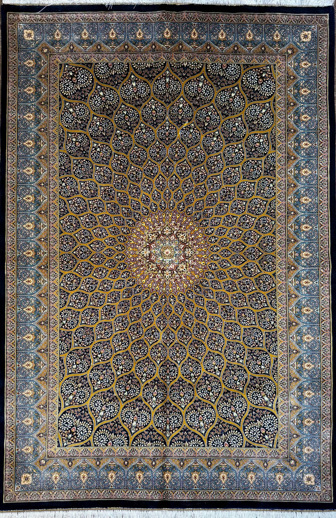 Dome Rug Silk Rug 6 X 4 Feet Dome Design High Quality Silk Rug Carpet , Area Rug ...