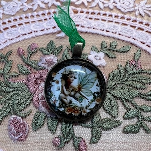 Vintage Fairy Clip