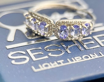 Luxurious Tanzanite Ring High Quality 925 Sterling Silver - Perfect for Engagement and Anniversary - Giftbox Available