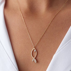 14K Real Solid Gold Fish Neclace, Gold Diamond Gemstone Fish Pendant, Fish Charm Pendant, Gold Animal Pendant Necklace, Pisces Necklace