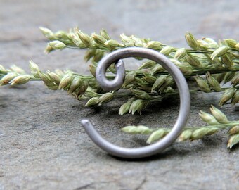 18g catchless nose ring, 18g catchless nose hoop, open nose ring, faux piercing-- by thebeadedily