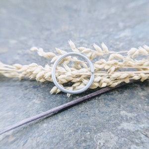 Créole sans fin 20 g -- en argent sterling, niobium, remplissage d'or ou créole sans fin en or massif 14 carats -- fait main par thebeadedlily