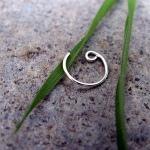 22g catchless nose ring sterling silver, niobium or gold fill primitive series handmade by thebeadedily image 2
