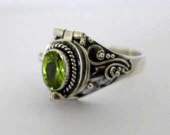 Peridot poison ring deals
