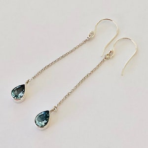 Topacio azul cielo, piedra natal de diciembre con pendiente de plata de ley con cadena tipo cable AE86