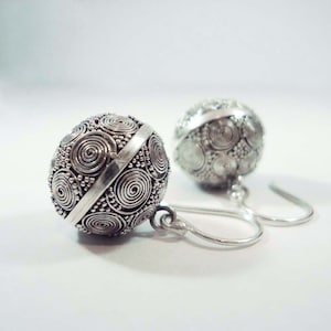 15mm Classic Round Ball Bali Handmade Ornate Drops Sterling Silver Earrings AE04