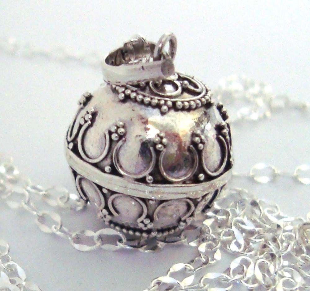 アクセサリー Vintage Mexican silver necklace charm Mexico Sterling 23 - Etsy