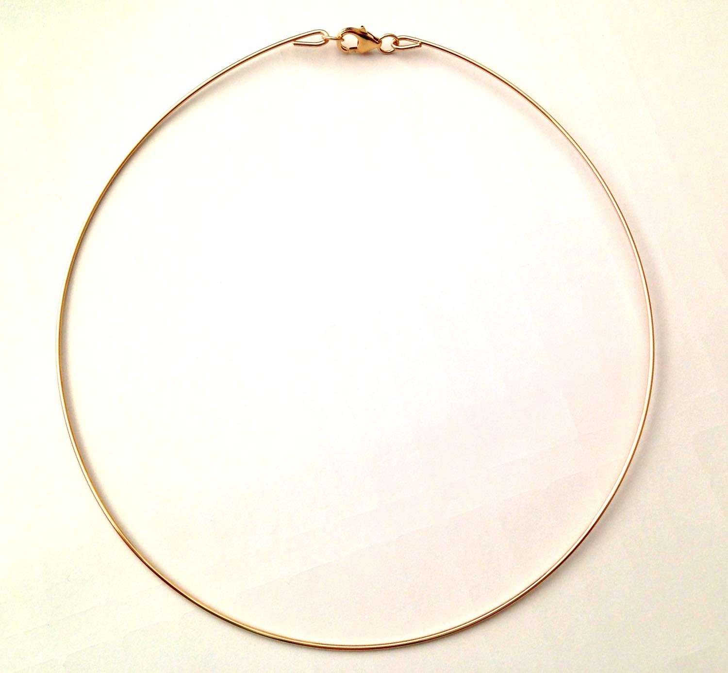 14k Gelbgold gefüllter Draht Choker Hoop Halskette mit 14 Gauge, 16 Gauge oder 18 Gauge Runddraht - KEINE RÜCKGABE bei diesem Artikel