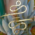 Plus Size Egyptian Arm Cuff – Hammered Brass Spiral Armband