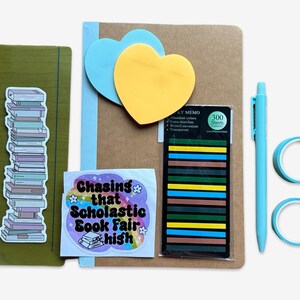 Retro Book Annotation Kit | Notebook, Bookmarks & Sticky Notes Set | 90s Kid BookTok Gift | Cozy Reading Accessories | Bookworm Gift Box