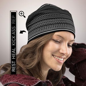 Gorro para el cáncer: gorro con mensaje oculto, gorro para quimioterapia, gorro de punto degradado, cubre la pérdida de cabello, regalos de apoyo empoderadores, descansa, sana, patea el trasero, joder