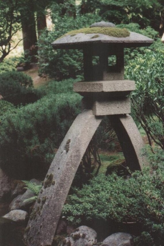 Items similar to Japanese Garden Stone Lantern on Etsy