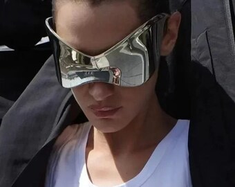 Oversized Futuristic Shield Sunglasses Silver