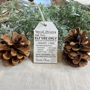 Geschenkanhänger aus Holz - Personalisierte Geschenkanhänger - Weihnachtsanhänger