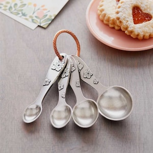 measuring tablespoon scoop spoons for kitchen for those who love to cook and bake