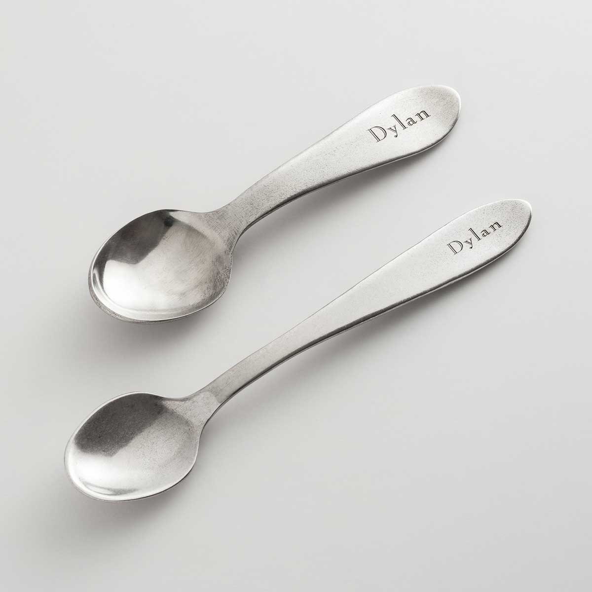 beehive custom engraved personalized heirloom baby feeding spoons modern engraving, baby boy, baby girl, gender neutral baby shower gift