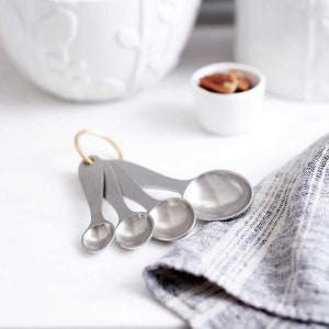 beehive pewter metal measuring tablespoon teaspoon spoon set on brass ring made in usa, cottagecore