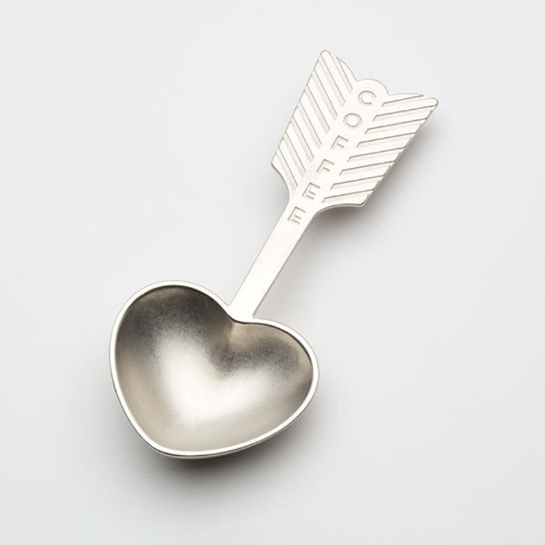 beehive heart coffee spoon, handmade coffee scoop, love spoon metal tablespoon coffee scooper, wedding gift 