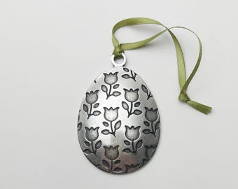 Easter Egg Ornament - Mini Tulip