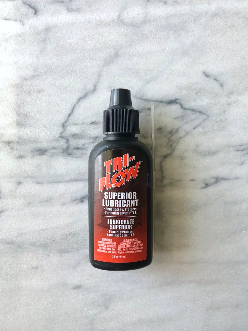 2 oz. Spinning Wheel Oil Tri Flow Superior Lubricant Etsy