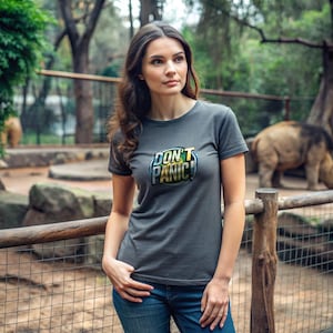 Don't Panic! Hitchhiker's Guide Tee