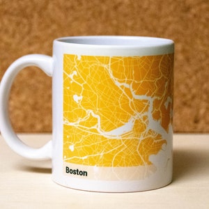 Caneca personalizada com mapa da cidade AMARELO
