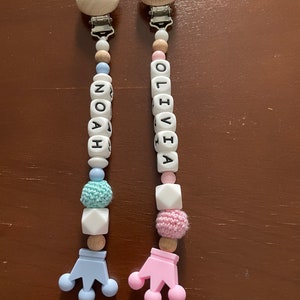 Personalized Pacifier clip, Dummy clip, Silicone Wooden Crochet beads pacifier clip, Baby shower gift, Newborn gift image 3