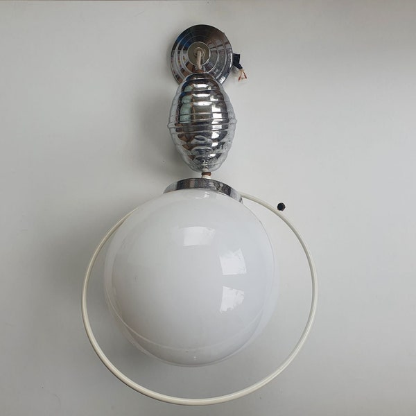 Suspension baladeuse globe opaline vintage 1950s