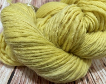 SUNFLOWER Plant Dyed Handspun Wool Yarn Weaving Tapestry 170yds 3.1oz