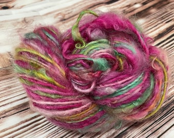 FIESTA Handspun Wool Yarn Cotswold Fleecespun 134yds 5.8oz 6-8wpi aspenmoonarts knitting artyarn lockspun