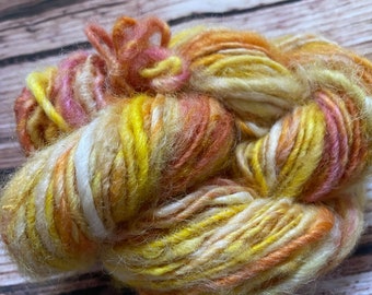 SUNNY Handspun Wool Yarn Cotswold Dorset Fleecespun 91yds 3.2oz 7-8wpi aspenmoonarts knitting artyarn lockspun