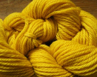 CHAMISA Plant Dyed Merino Corriedale Wool Yarn Worsted 80yds 1.5oz Knitting Weaving