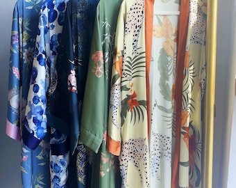 Floral Satin Kimono Robe, Lightweight Loungewear Dressing Gown, Mother's day gift for her,mom, Luxury Bathrobe