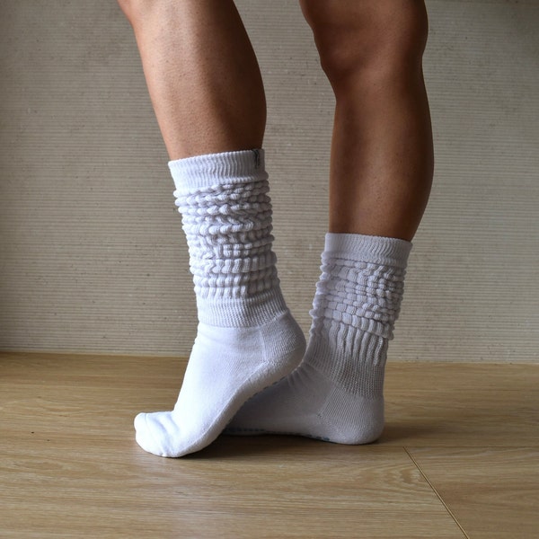 Snow Slouch Pilates Grip Socks