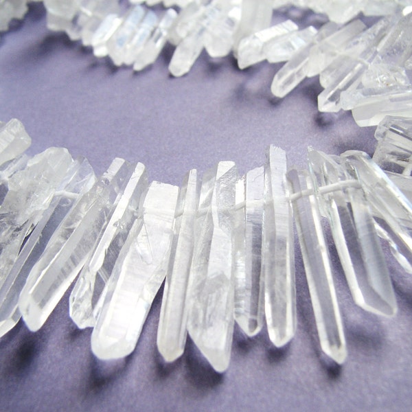 Natural Rough Crystal Points Graduated Strand(str) b1698