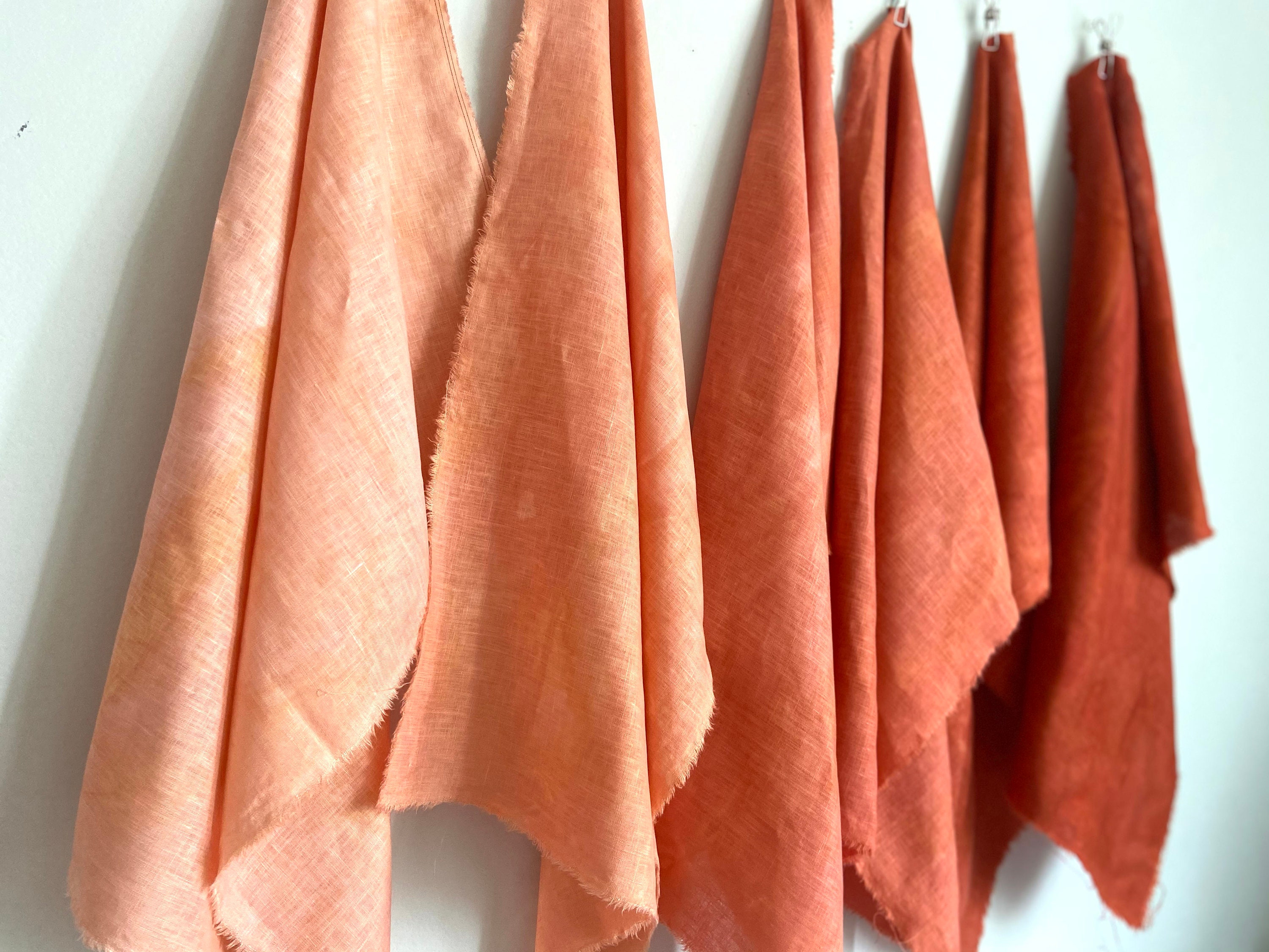 Hand Dyed Gradient Linen Bundle in Rust - Etsy