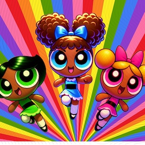 Puede incluir: Ilustración de tres personajes de dibujos animados con ojos grandes y sonrisas, sobre un fondo de arcoíris. Los personajes tienen piel morena y visten vestidos verdes, azules y rosas. Cada personaje tiene un peinado y un lazo únicos.