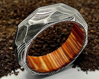 Anillo de acero de Damasco con acabado martillado ROCK, hecho a mano, anillo de Damasco, anillo de bodas para hombre, anillo de compromiso para hombre, anillo de acero de Damasco trenzado.