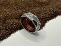 Damascus Steel Rock Hammered Ring, Twist Damascus steel Ring Handmade Damascus Ring Men Wedding Band Engagement Ring Gift for Him, Mens Ring