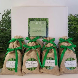 Premium Red Cedar Sachet Gift Box - 8 All-Natural 4oz Scented Sachets