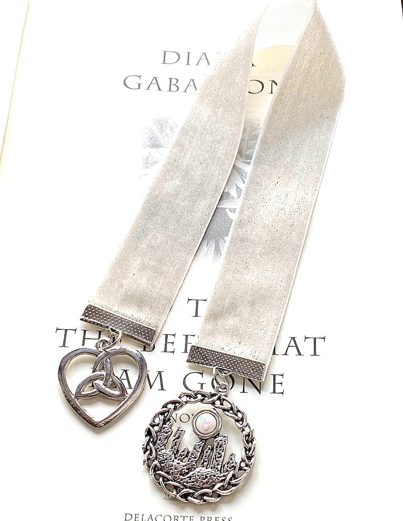 Standing stones Outlander bookmark, Craigh Na Dun, bookish gift, scottish, Highlands, Scotland inspired bookmark, celtic, handmade image 4