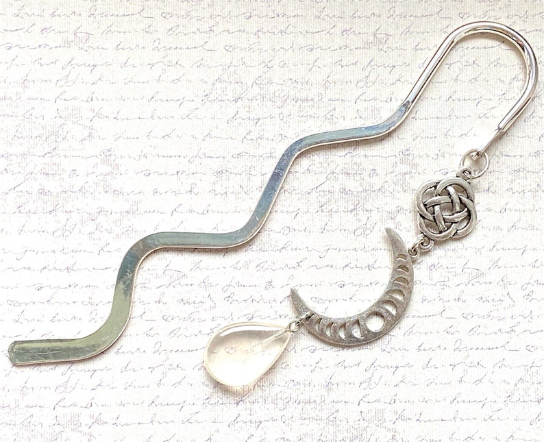 Bookmark with a celtic knot and a crescent moon, handmade bookmark, moon phase charm moonstone pendant bookmark, bookish gift, giftsunder20 image 5