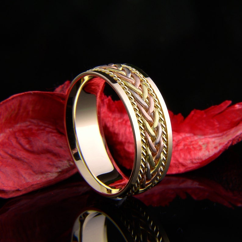 Verlovingsring, trouwring, ring, gouden ring, handgemaakte ring, gevlochten ring, gedraaide ring afbeelding 2