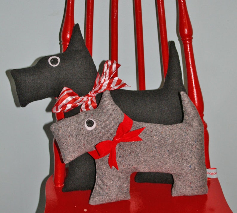 Instant Download 1/2 Yard Scotties Scotty Dog Plush Pattern Pillow DIY Sewing Tutorial image 5