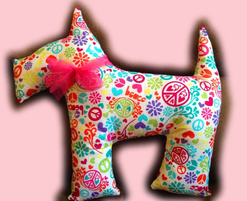 Instant Download 1/2 Yard Scotties Scotty Dog Plush Pattern Pillow DIY Sewing Tutorial image 1