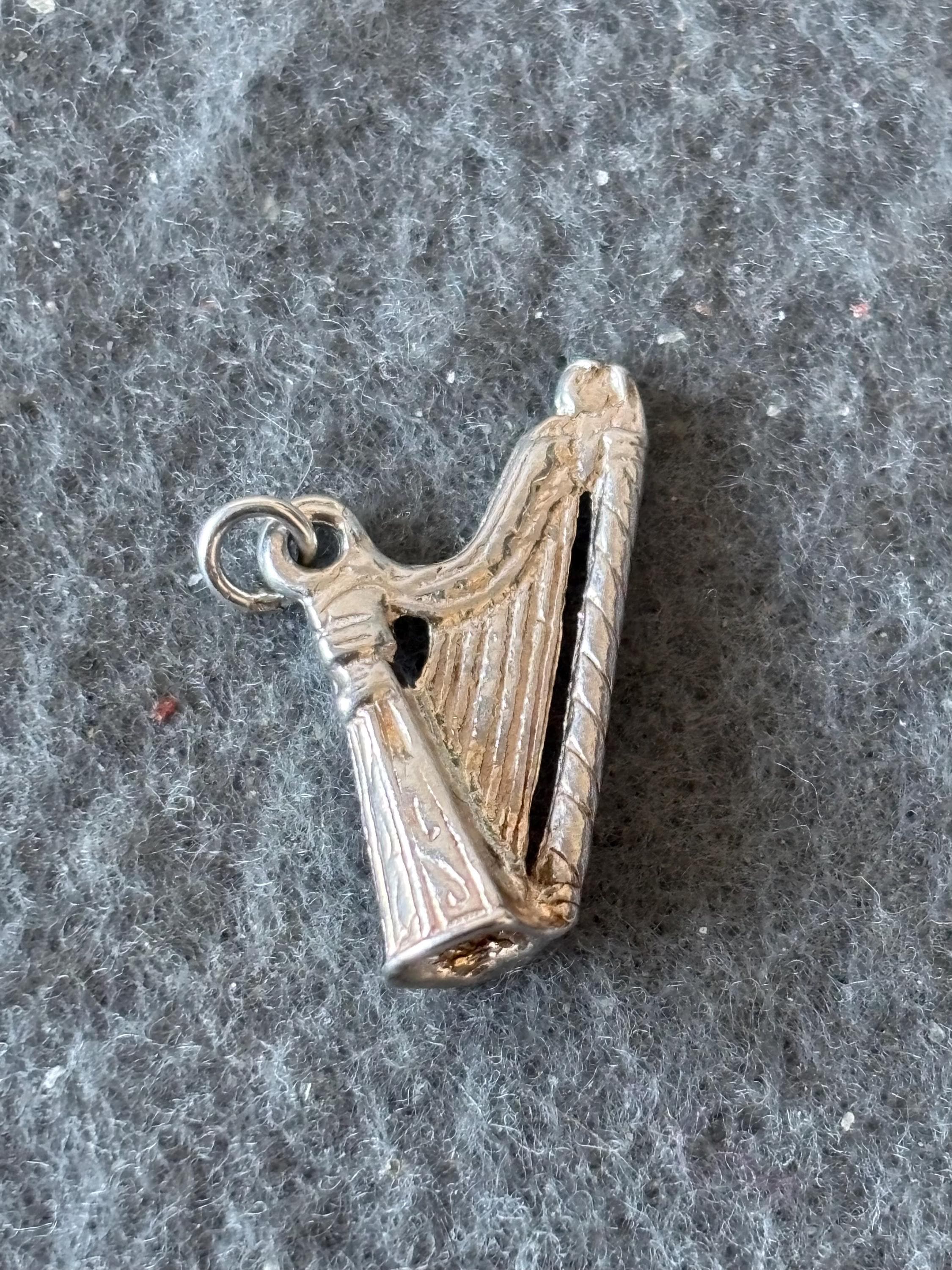 Vintage Sterling Silver 925 Charm Harp Irish Guiness