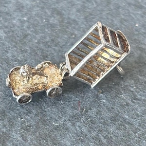 Vintage Sterling Silber 925 Charm Anhänger. Einweihungs Zirkuskäfig Anhänger. Öffnet sich, Löwe zu enthüllen.