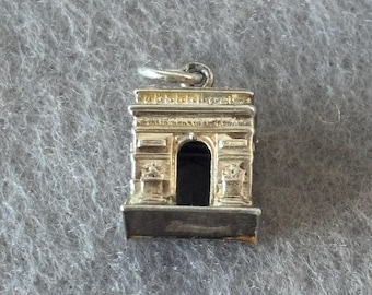 Vintage Sterling Silver 925 Charm Pendant. Arc De Triomphe, Paris or Marble Arch, London