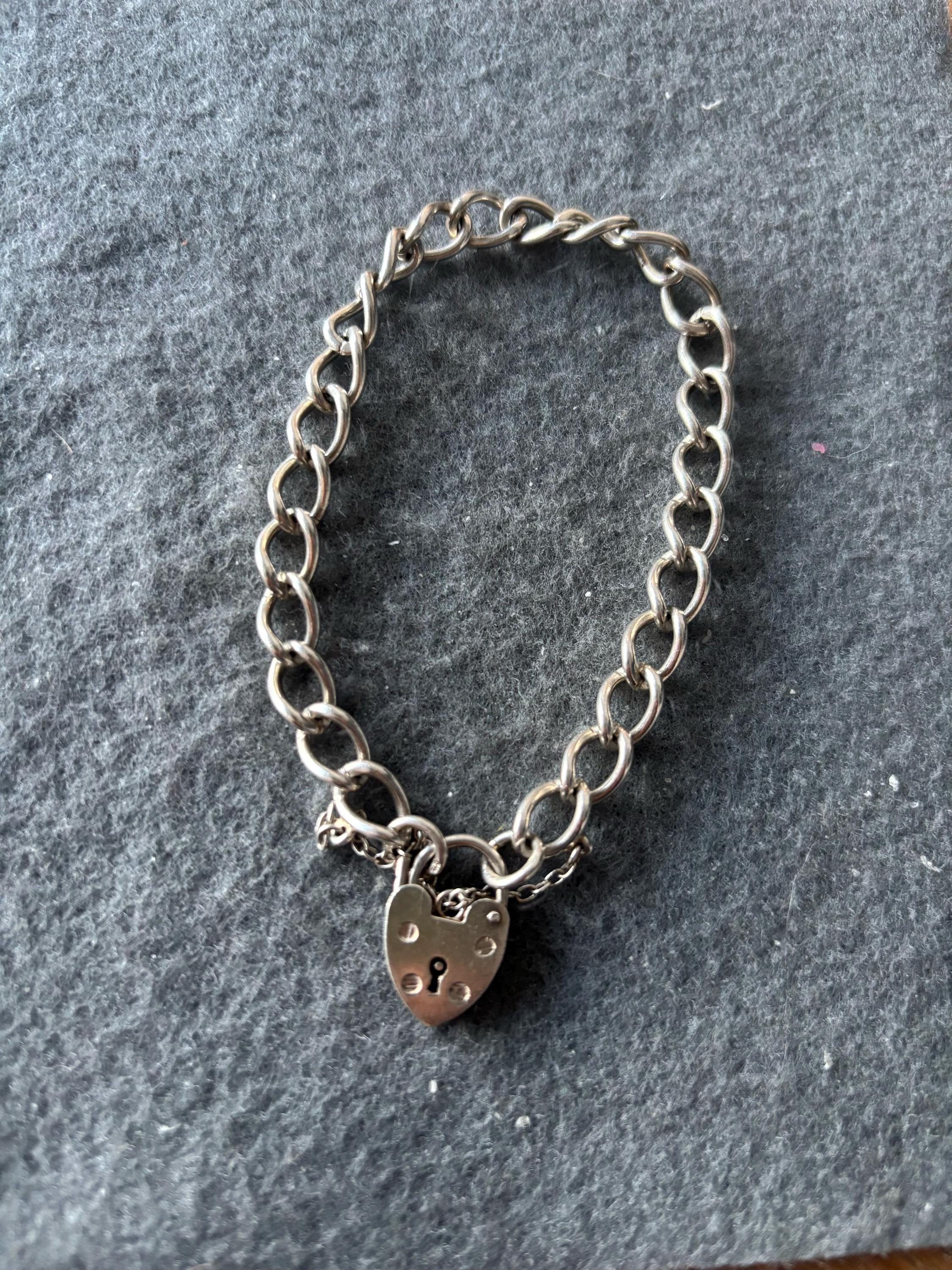 Vintage Sterling Silver 925 Charm Bracelet With Heart