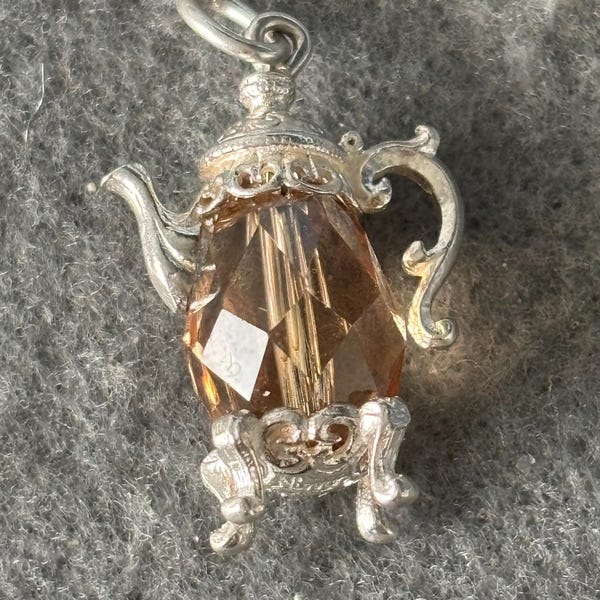 Nuvo Vintage Sterling Silver 925 Charm Pendant. Brown Crystal Teapot/Coffee Pot Cuppa Brew
